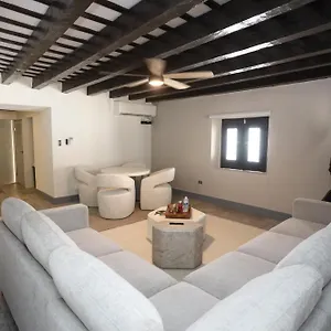 Flamenco Village Old Apartment
